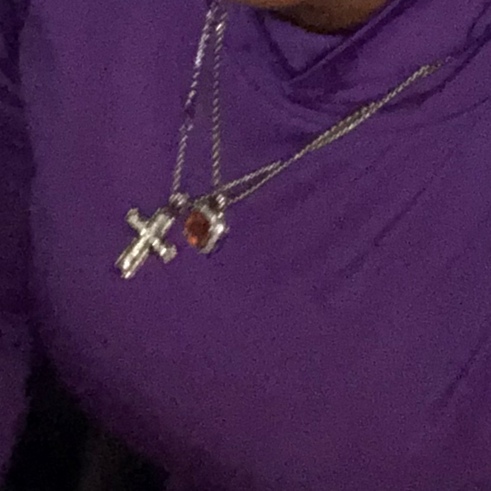 Cross Pendant Necklace - Picture 3 of 3